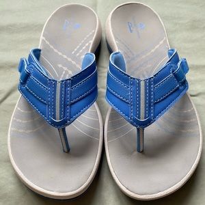 Clarks Cloudsteppers Blue Sandals